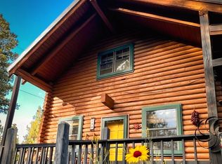 10 Circle Dr, Taos, NM 87571