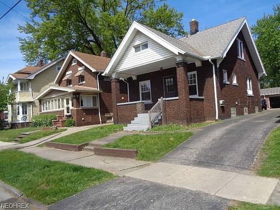 3rd image of 3889 E 43rd St
