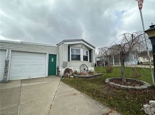 2706 Congress Dr SW, Canton, OH 44706