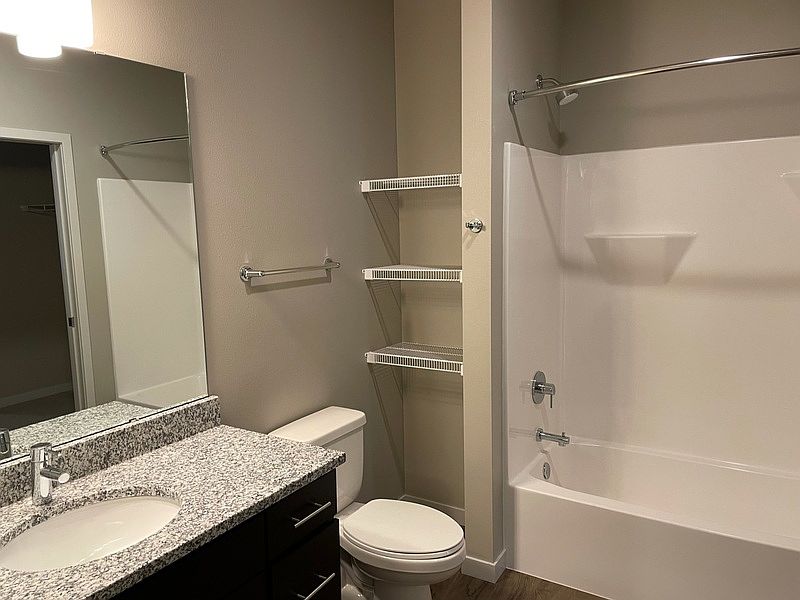 1st image of 501 W Verona Ave #220