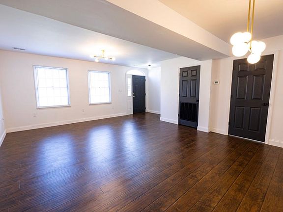 4th image of 531 Cedar Creek Rd #6