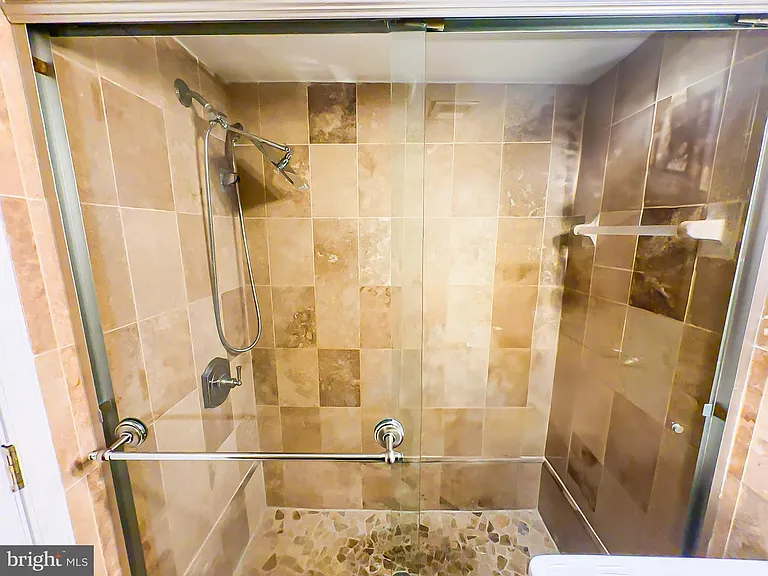 6 Monroe St #301 — Photo 12