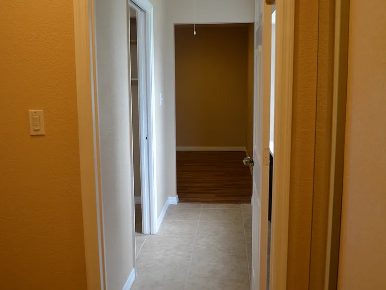 6527 Walton Way — Photo 30