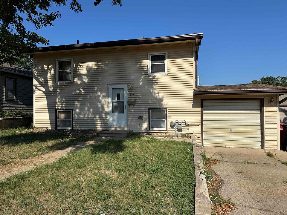 1st image of 1304 Burleigh St