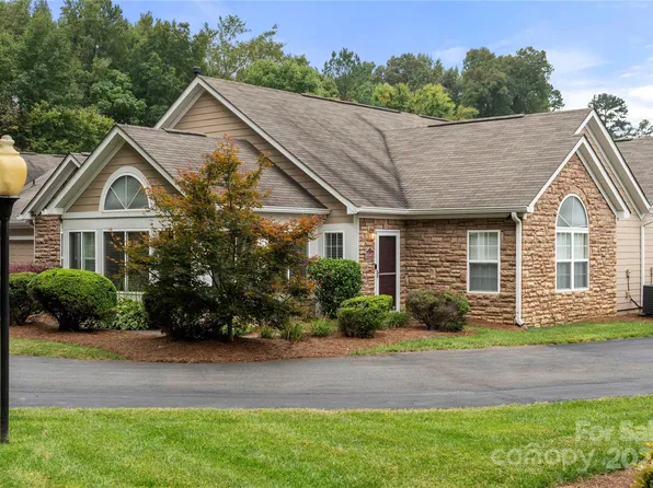 8045 Sultana Cir, Charlotte, NC 28227