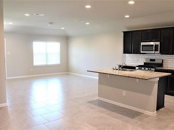 4th image of 3515 McDonough Way