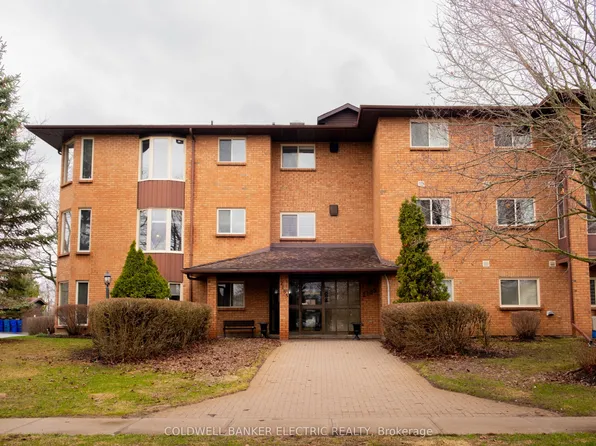 2185 Walker Ave N #105, Peterborough, ON K9L 1T6