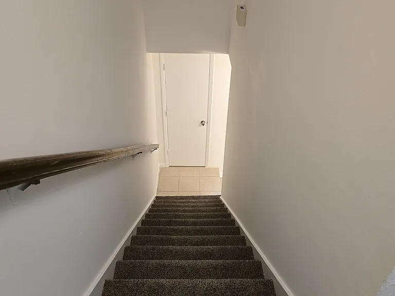 1920 Portland Ave — Photo 11