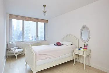 Rented by Brown Harris Stevens