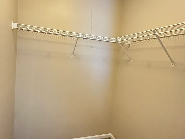 2159 Henning Pl — Photo 30