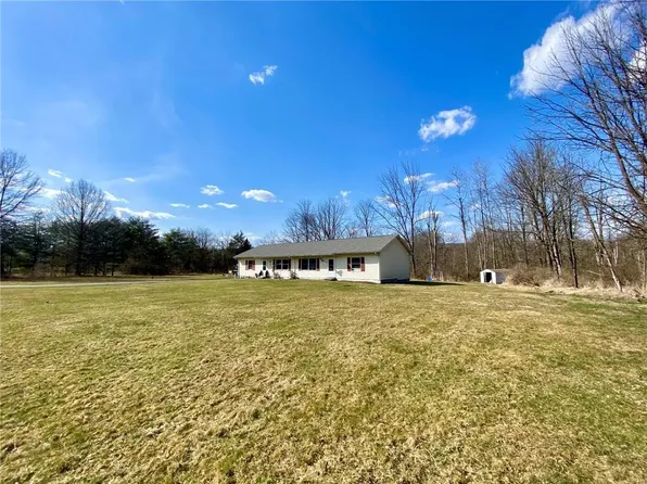 172 Bible Camp Road, Bloomingburg, NY 12721