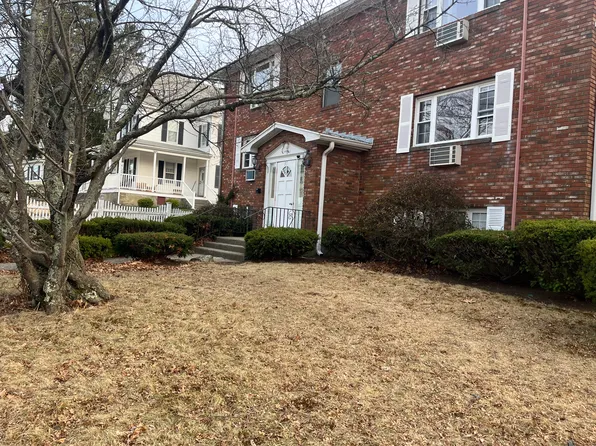 55 Centre St APT 5, Quincy, MA 02169