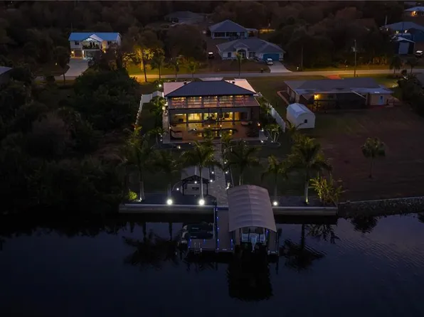 2424 Harbour Dr, Punta Gorda, FL 33983