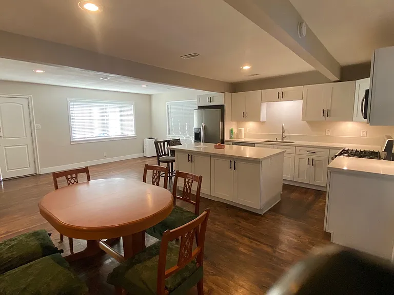 13496 Tolton Ave — Photo 3
