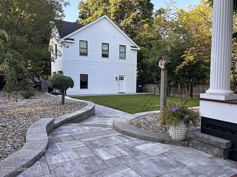 2nd image of 139 Grand Avenue