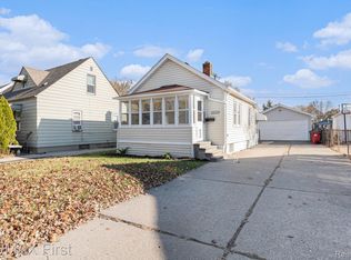 22752 Cushing Ave, Eastpointe, MI 48021