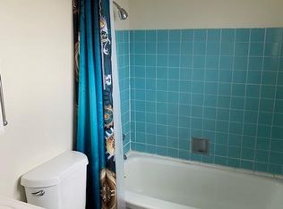 660 2nd St APT 12, Lake Oswego, OR 97034