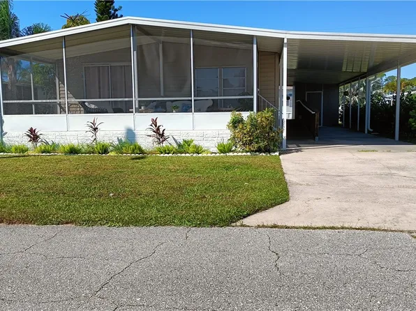 515 Blossom Ct, North Fort Myers, FL 33917