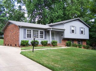 3104 Shady Lawn Dr, Greensboro, NC 27408