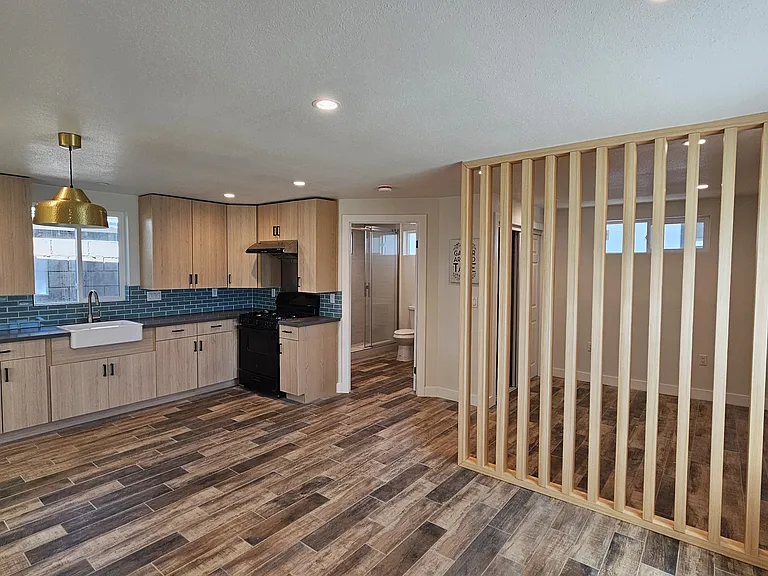 19065 1/2 E Linfield St — Photo 1