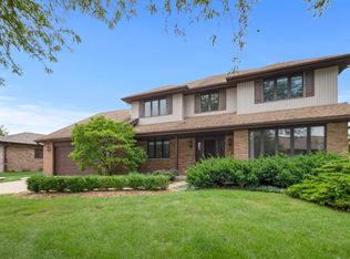 8249 161st Pl, Tinley Park, IL 60477