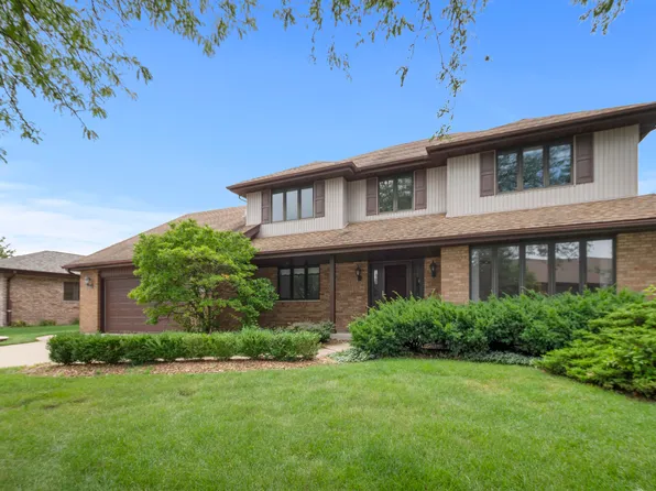 8249 161st Pl, Tinley Park, IL 60477