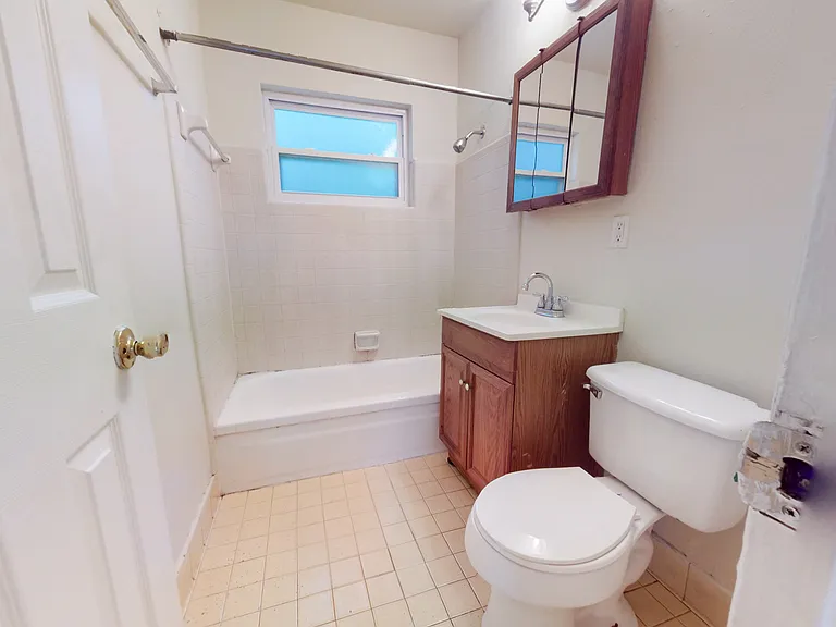 1613 Airport Dr — Photo 6