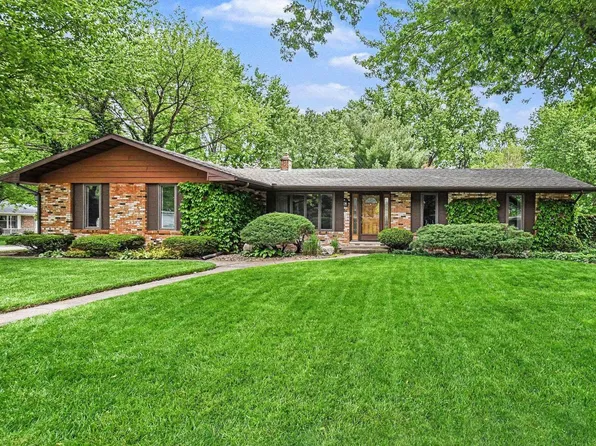 702 Lexington Dr, Goshen, IN 46526
