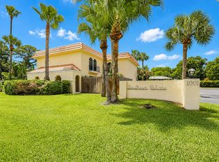 1001 Royal Palm Blvd APT A4, Vero Beach, FL 32960
