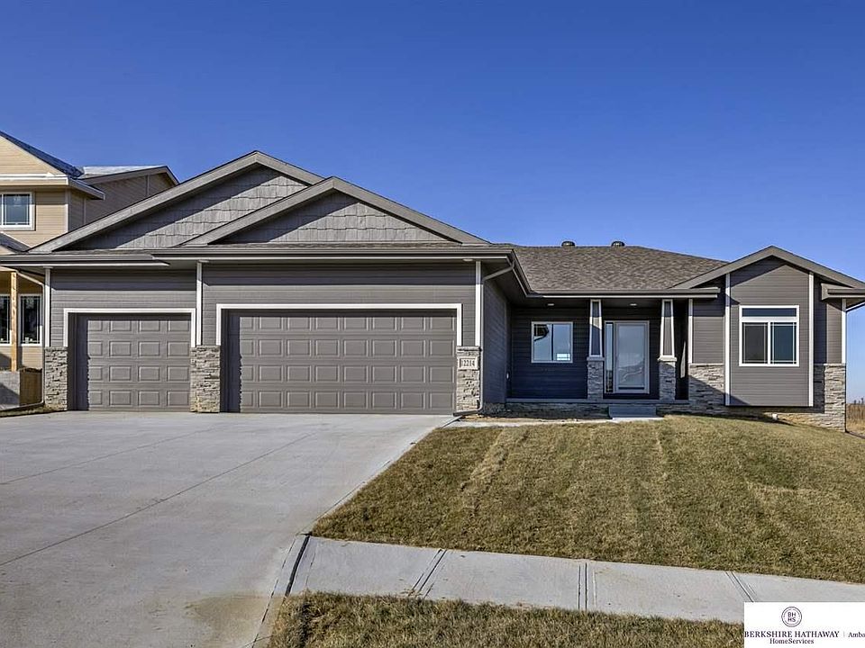 1st image of 12042 Quail Dr