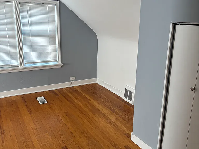234 Broadmoor Ave — Photo 12