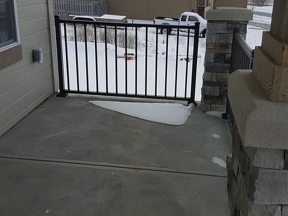 3rd image of 5369 N 152nd St