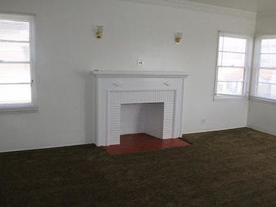 4th image of 1024 W 57th St