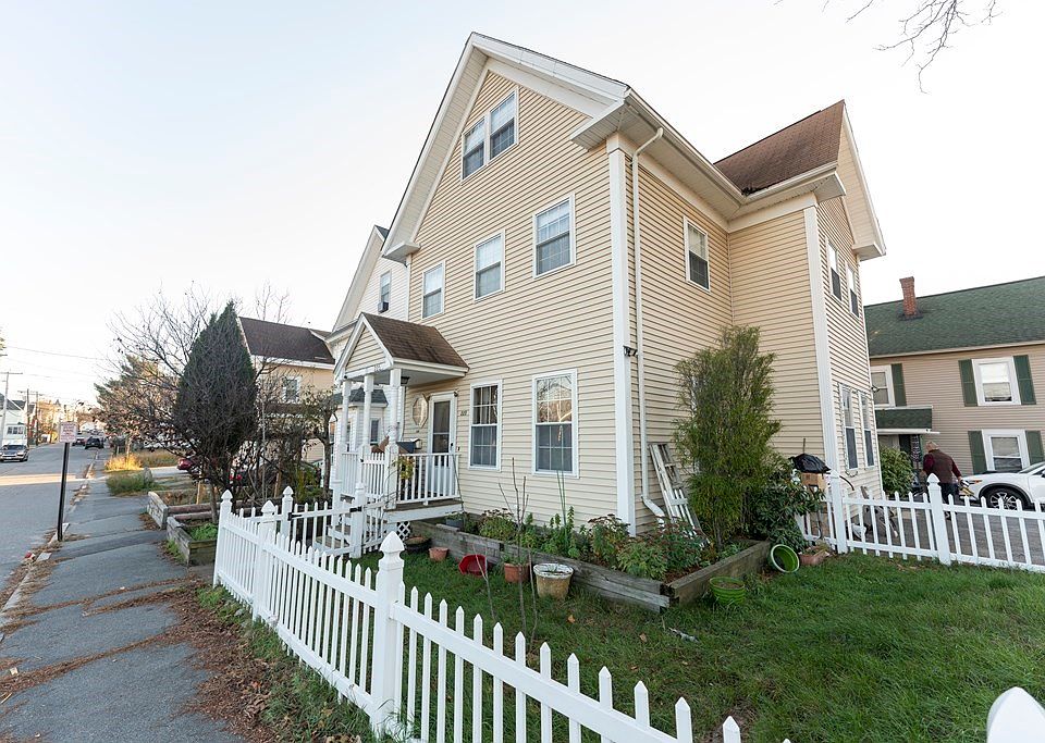 225 Walker St, Lowell, MA 01851 Zillow