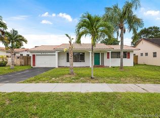 4721 Lincoln St, Hollywood, FL 33021