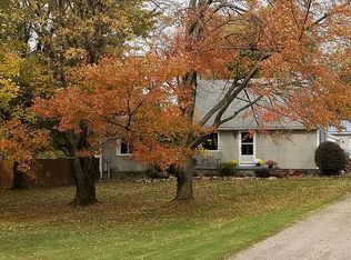 2694 Hershey Rd, Erie, PA 16509