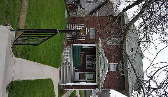2nd image of 737 1st Ave