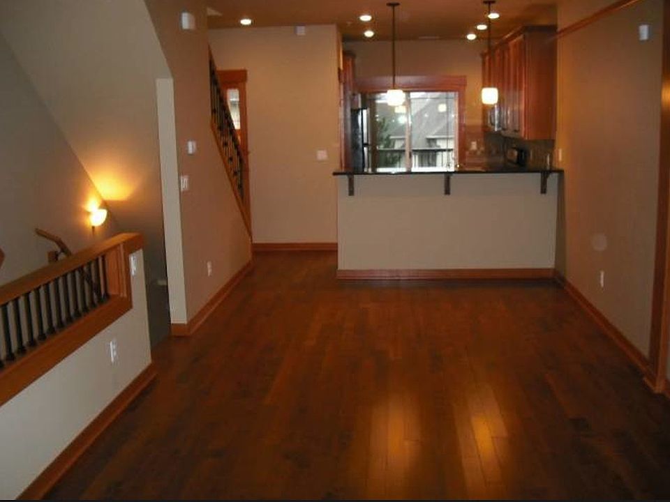 Landing View Townhomes Apartment Rentals Renton, WA Zillow