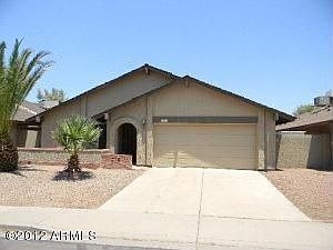 2nd image of 2412 W Los Lagos Vis