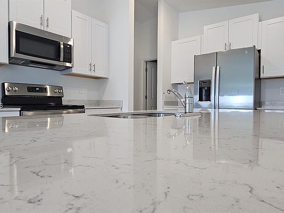 4th image of 20190 Caroline Creek Pl