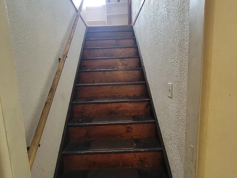 6012 44th Ave — Photo 10