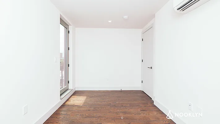 Rented by Nooklyn NYC LLC | media 23