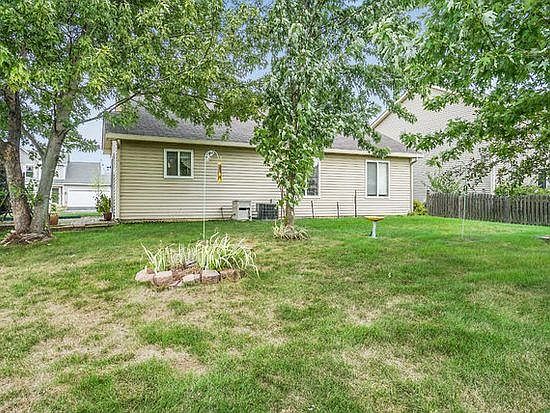 2nd image of 2620 Jenna Cir