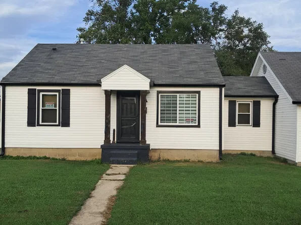 2828 S 14th St, New Castle, IN 47362