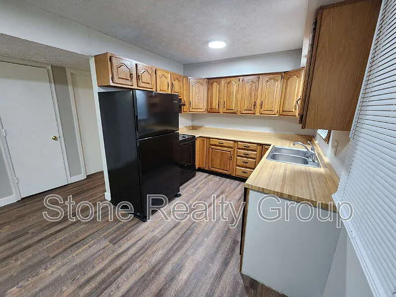 2 bed, 2.0 bath, $950 — Photo 3