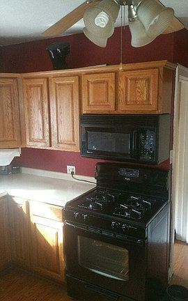 5th image of 1023 N Kelly Ave