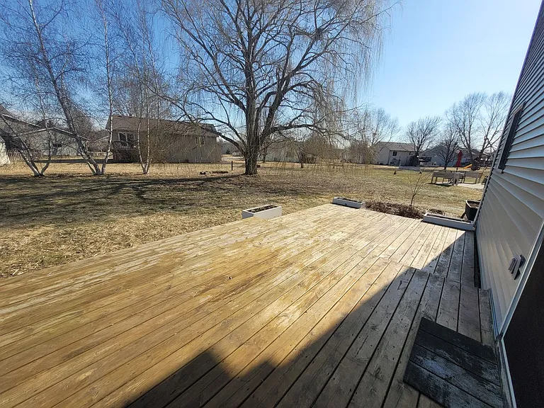 2255 Vesterheim St — Photo 35