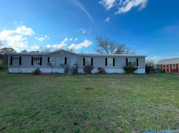 701 Cemetary Rd, Holly Pond, AL 35083