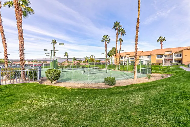 Saddleback Condominium Rentals — Photo 5