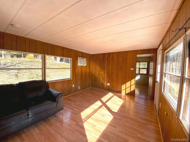 141 Gale Rd — Photo 11